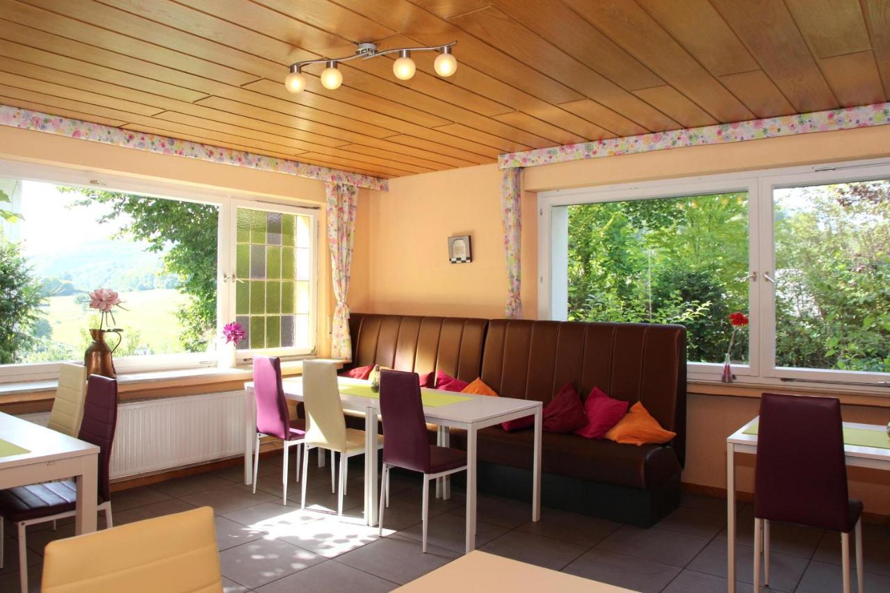 Familie Hotel Kameleon Elleringhausen Exterior foto